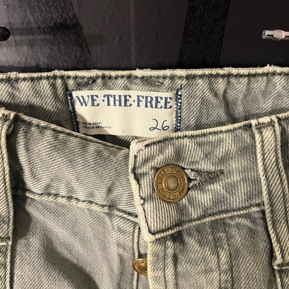 We The Free Olive high rise Jean Shorts - Picture 2 of 4